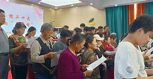 摩德洪克队喜迎胜利，夺目表现